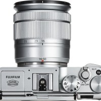 fujifilm x-a2 x-q2