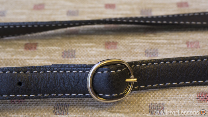 Review of Nucis Leather Shoulder Strap with Peak Design Anchor Links